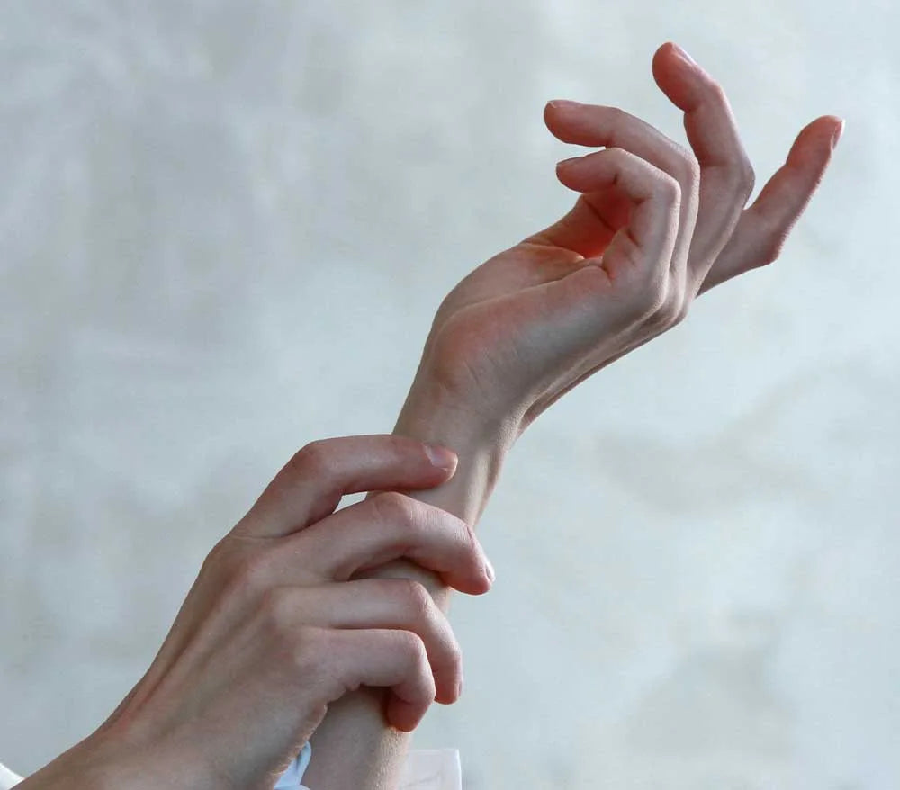Hand ResQ – Dr Matulich Dermatology